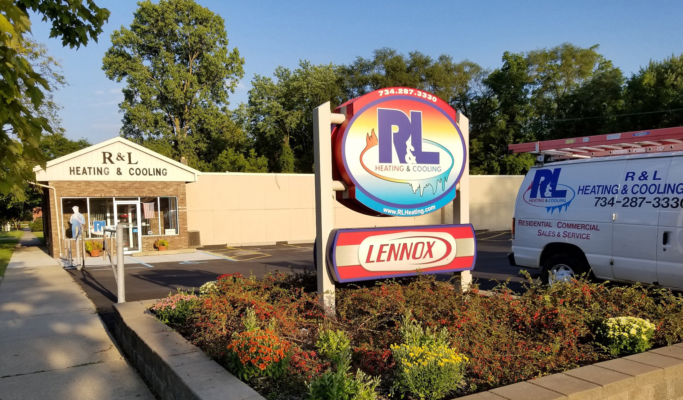Two of the awesome R&L Heating and Cooling employees who might help with your AC service near Who We Are 
